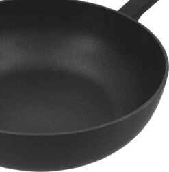 Demeyere Alu Comfort 3 Wokpan – Wokpan Inductie – Duraslide PTFE Antikleeflaag - 28 Cm -Pot Kortingswinkel 1180x1200 1