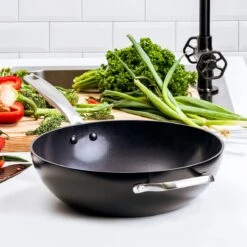 GreenPan Copenhagen Wok Met Extra Handvat 30cm/4.8L -Pot Kortingswinkel 1200x1200 191