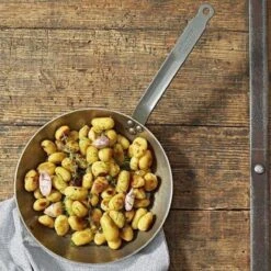 DeBuyer Carbone Plus Koekenpannenset Inductie - Zonder Anti Aanbaklaag - Gratis Spatel - Alle Warmtebronnen -Pot Kortingswinkel 1200x1200 447