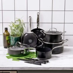 GreenPan Barcelona Infinity Pro Koekenpannenset - 3-delig - Zwart - Inductie - PFAS-vrij 29 GreenPan Barcelona Infinity Pro Koekenpannenset - 3-delig - Zwart - Inductie - PFAS-vrij -Pot Kortingswinkel 1200x1200 454