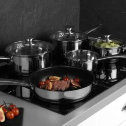 Russell Hobbs Pannenset - Vaatwasserbestendig - 5-delige Set - Alle Warmtebronnen Ook Inductie - Steelpannen Met Deksel En Schenktuit -Pot Kortingswinkel 1200x1200 527