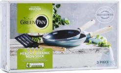 GreenPan Mayflower Koekenpannenset Ø 20cm + Ø 24cm + 1 Accessoire - Lichtblauw - Inductie - PFAS-vrij -Pot Kortingswinkel 1200x730 2