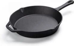 Koock Amsterdam® Skillet - Gietijzer - 25cm - Koekenpan - Geschikt Voor Alle Warmtebronnen -Pot Kortingswinkel 1200x743 3