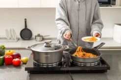 Swiss Pro+ | Set 14 Delige Pannenset | Inductie - Pannensets - Glazen Deksel - Met Afneembare Handgreep - Marmeren Interieur -PFAS-vrij | Grey / Silver -Pot Kortingswinkel 1200x799 68