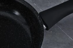 Tefal Intensity Koekenpan - Ø 24 Cm 15 Tefal Intensity Koekenpan - Ø 24 Cm -Pot Kortingswinkel 1200x800 59