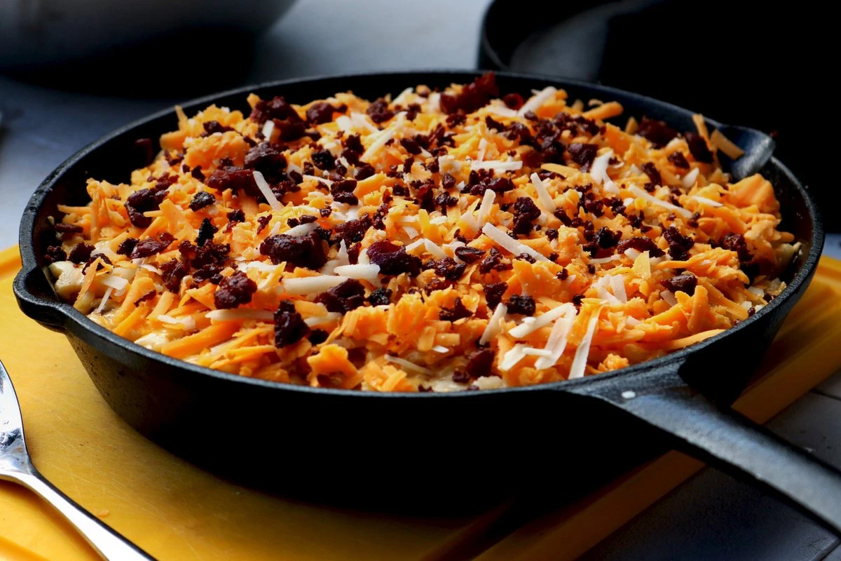 The Windmill Koekenpan Skillet Extra - 31,5 Cm - Gietijzer Zwart 14 The Windmill Koekenpan Skillet Extra - 31,5 Cm - Gietijzer Zwart - Afbeelding 12