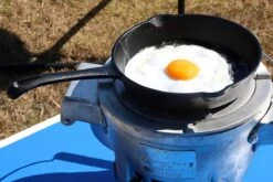 The Windmill Koekenpan Skillet Maxi 26 Cm Gietijzer Zwart -Pot Kortingswinkel 1200x800 85