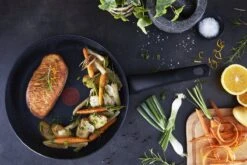 Tefal Black Stone Koekenpannenset - Ø 24/28 Cm -Pot Kortingswinkel 1200x801 4