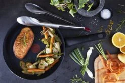 Tefal Black Stone Koekenpannenset - Ø 24/28 Cm -Pot Kortingswinkel 1200x801 5