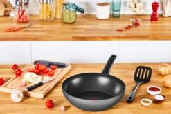 Tefal Easy Chef Wokpan - Ø 28 Cm -Pot Kortingswinkel 1200x805 3
