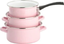 Lite-Body Pannenset - 3-delig - 2 Kookpannen & 1 Steelpan - Emaille - Serafijn Roze 9 Lite-Body Pannenset - 3-delig - 2 Kookpannen & 1 Steelpan - Emaille - Serafijn Roze -Pot Kortingswinkel 1200x836