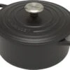 Le Creuset Signature Braadpan - 4,2 L - 24 Cm - Zwart 1 Le Creuset Signature Braadpan - 4,2 L - 24 Cm - Zwart -Pot Kortingswinkel 1200x847 1