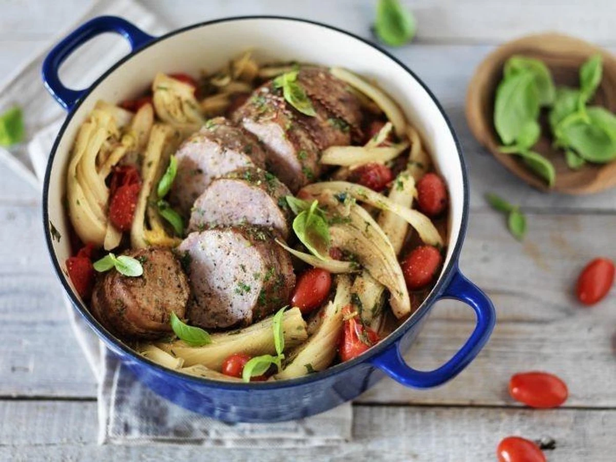 BK Bourgogne Braadpan Ø 24 Cm - Blauw - Gietijzer - Inductie 5 BK Bourgogne Braadpan Ø 24 Cm - Blauw - Gietijzer - Inductie - Afbeelding 3