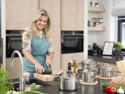 Sola Pannenset Juvia - 4 Delig - Ø 16,16,18,20 Cm - Zilver - RVS - Sandwichbodem 28 Sola Pannenset Juvia - 4 Delig - Ø 16,16,18,20 Cm - Zilver - RVS - Sandwichbodem -Pot Kortingswinkel 1200x906 4