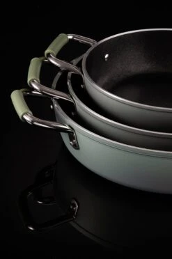 Primecook - Braadpan / Hapjespan Met Deksel - Ø 28 Cm - PFAS-vrij - Inductie - Ecoshield -Pot Kortingswinkel 797x1200