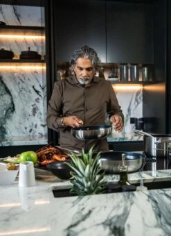 Soenil By ISENVI - Koekenpan Inductie - 28 CM - Keramische Pan - RVS Handgreep -Pot Kortingswinkel 872x1200